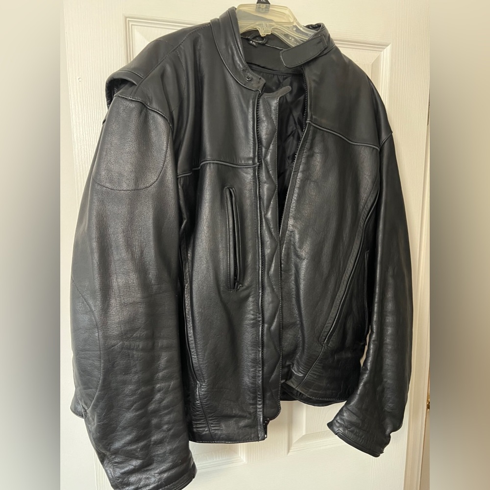 Leather jacket ( men’s )
